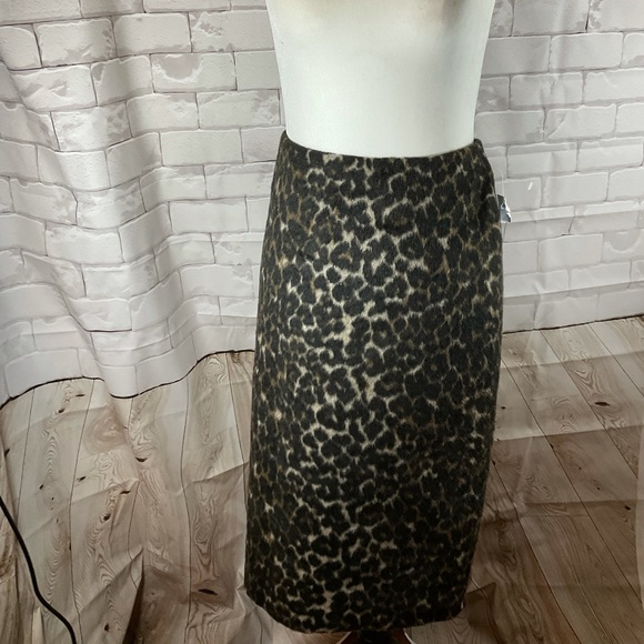 Lord & Taylor Dresses & Skirts - “LORD&TAYLOR” Animal print wool blend skirt.